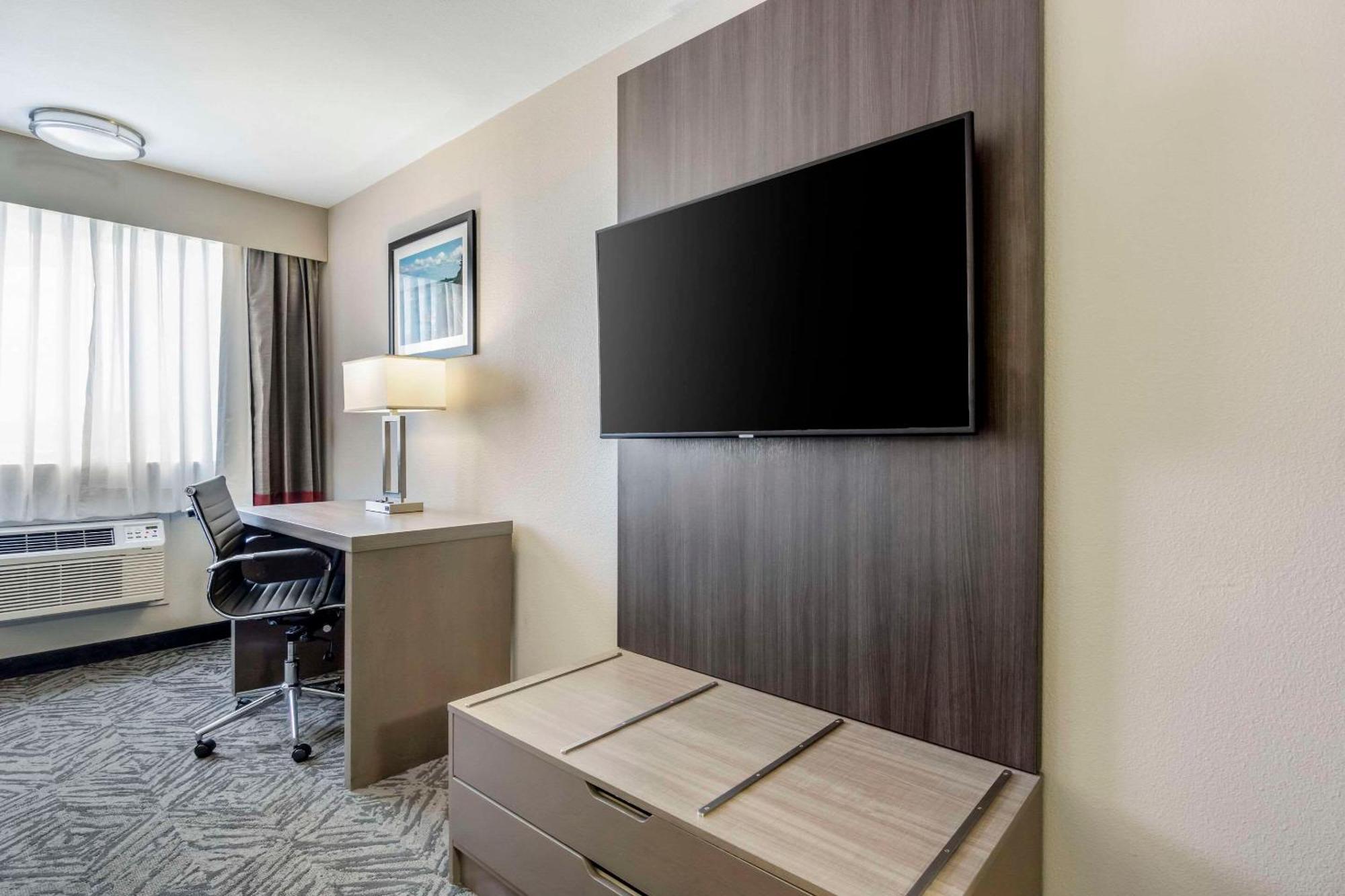 Comfort Inn & Suites Pacific - Auburn Exteriér fotografie